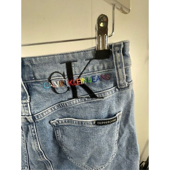 Calvin Klein Jeans VTG Denim Mini Skirt Size 27 - Picture 4 of 9